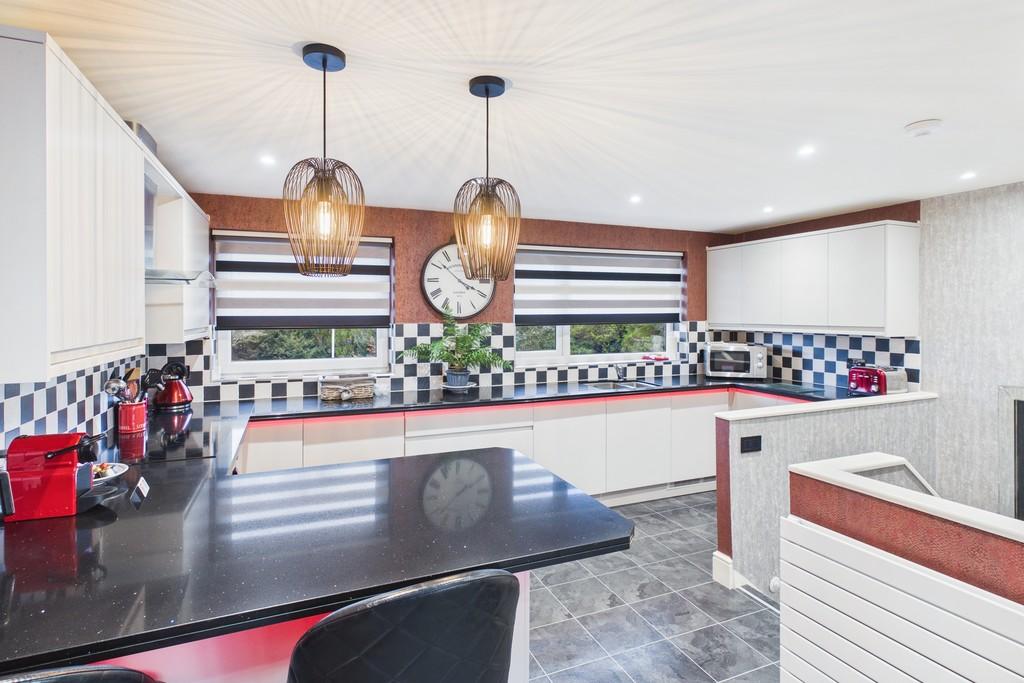 Breakfast bar and kitchen