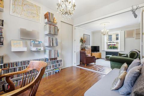 undefined, Driffield Road, Bow