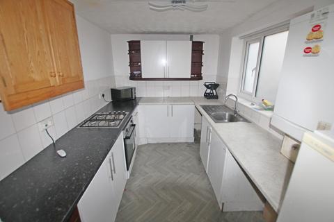 2 bedroom terraced house to rent, Hobart Street, Burnley