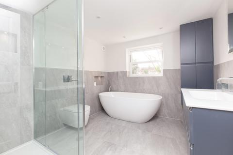 2 bedroom apartment for sale, Jenner Road, London