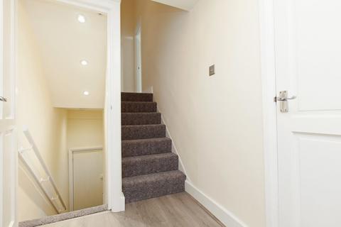 2 bedroom apartment for sale, Jenner Road, London