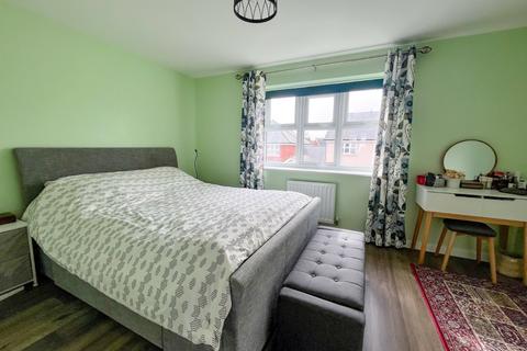 2 bedroom terraced house for sale, Mansell Road, Patchway, Bristol, BS34