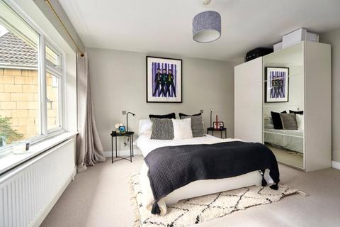 undefined, Glenhurst Ave, Ruislip, HA4