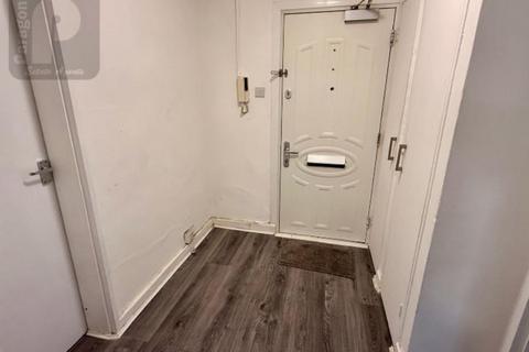2 bedroom flat for sale, Kingsbury Road, Kingsbury, London, NW9