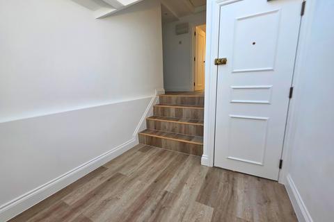 3 bedroom apartment to rent, Dorchester Road, Weymouth, Dorset