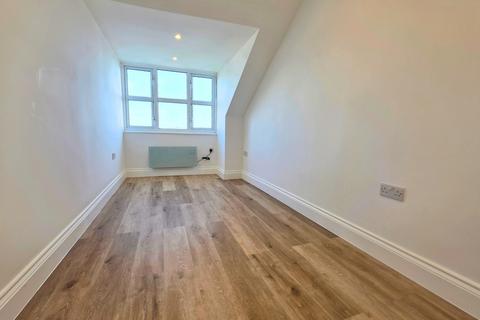 3 bedroom apartment to rent, Dorchester Road, Weymouth, Dorset