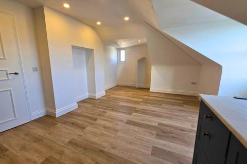 3 bedroom apartment to rent, Dorchester Road, Weymouth, Dorset