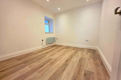 3 bedroom apartment to rent, Dorchester Road, Weymouth, Dorset