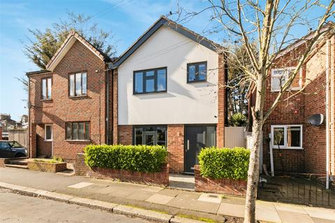 undefined, Grove Road, Wimbledon SW19