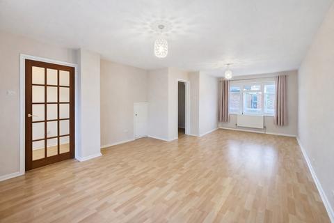 undefined, Bluebell Close, Bedford MK45