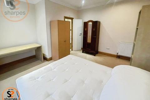 undefined, Ground floor Robinson Road, Merton, London, Greater London