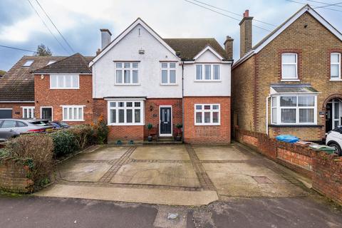5 bedroom detached house for sale, Minster Road, Sheerness ME12