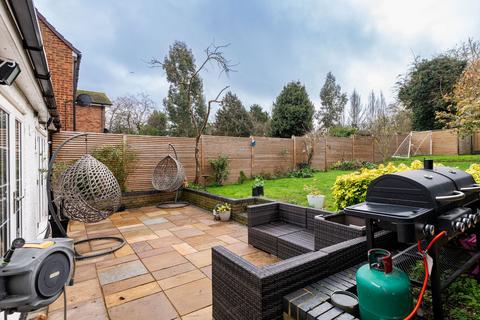 5 bedroom detached house for sale, Minster Road, Sheerness ME12