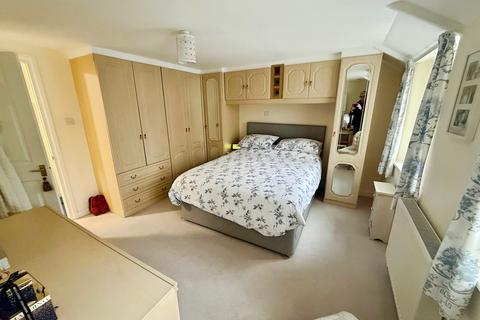 2 bedroom end of terrace house for sale, Farriers Cottages, Plympton, PL7