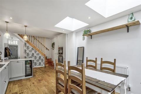 undefined, London SW17