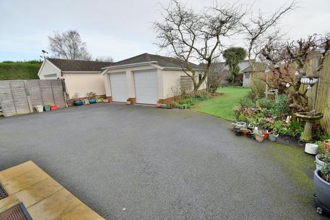 3 bedroom detached house for sale, Church Road, Ferndown, BH22