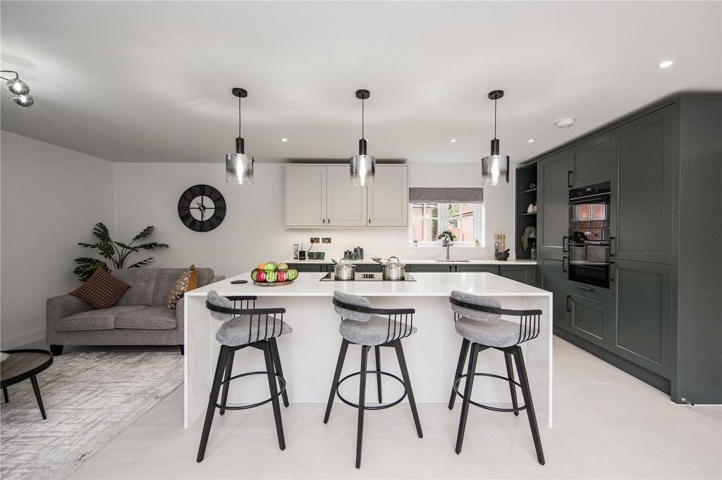 Kitchen / Family
