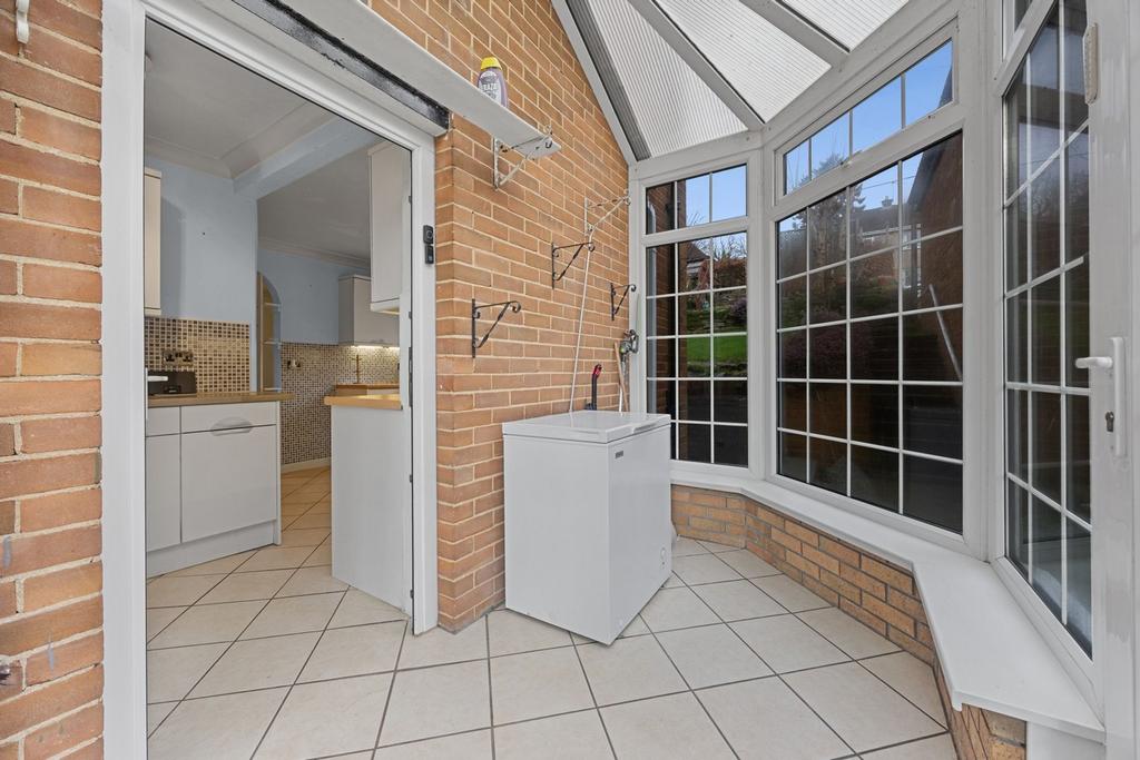 Conservatory / entrance lobby