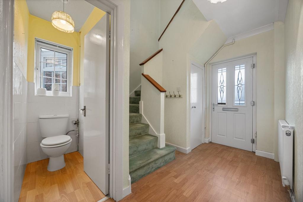 Cloakroom / wc