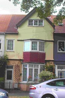 4 bedroom terraced house for sale, 6 Cecil Avenue, Skegness PE25 2BX