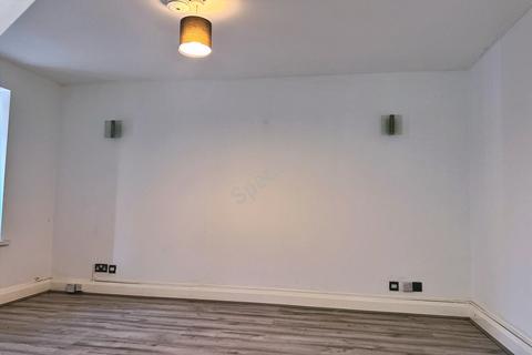 undefined, Summerseat Close, Salford, M5