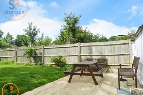 undefined, Robinson Road, Merton, London, Greater London