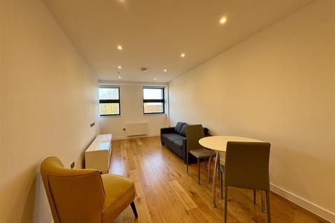undefined, Rockingham Road, Uxbridge UB8