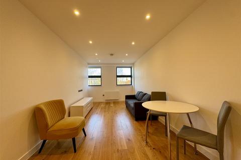 undefined, Rockingham Road, Uxbridge UB8