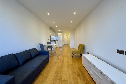 undefined, Rockingham Road, Uxbridge UB8