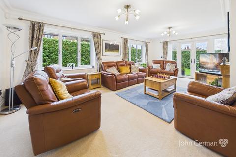 undefined, Highwood Road, Uttoxeter