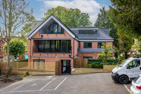 1 bedroom apartment for sale, Zayn Apartments, Whyteleafe Hill, Whyteleafe