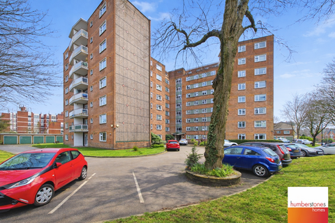 3 bedroom flat to rent, Melville Road, Edgbaston, Birmingham, B16 9NE