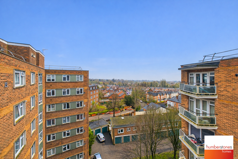 3 bedroom flat to rent, Melville Road, Edgbaston, Birmingham, B16 9NE