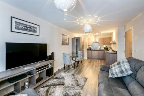 undefined, Flat 2, 3 Crown Crescent, Kinnaird Village, Larbert, FK5