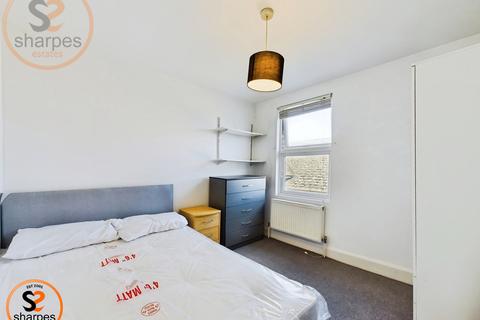 undefined, , Surbiton Road, Kingston Upon Thames, Greater London