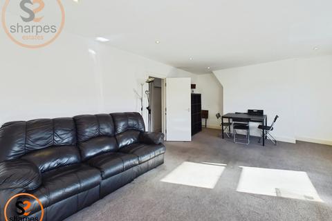 undefined, , Surbiton Road, Kingston Upon Thames, Greater London