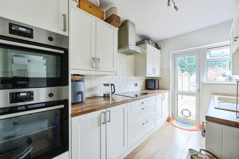 2 bedroom maisonette for sale, Kingscroft Road, Banstead, SM7