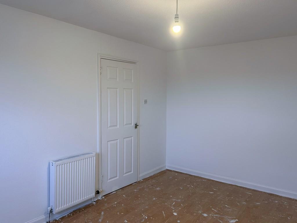 17 - Bedroom 1