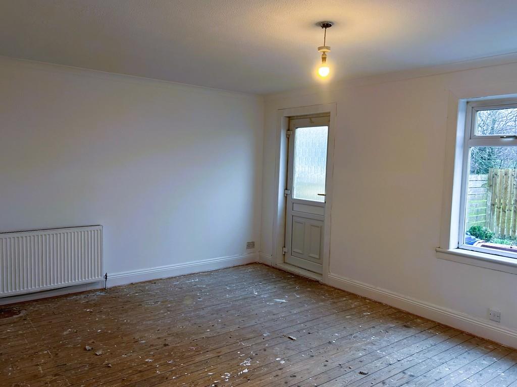 06 - Living Room 5