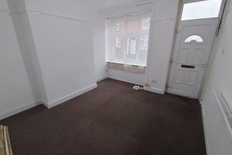 3 bedroom terraced house to rent, Merridale Street West, Wolverhampton WV3