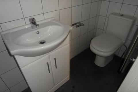 undefined, Grove Road, Hounslow