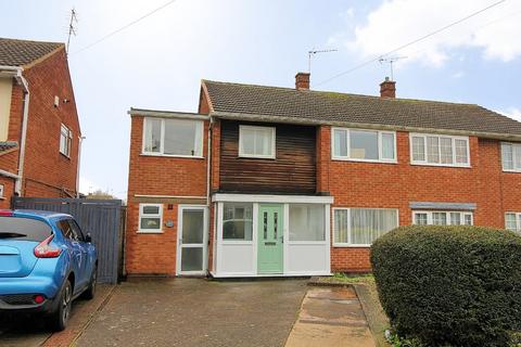 4 bedroom semi-detached house for sale, Horsewell Lane, Wigston