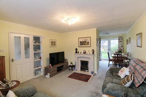 4 bedroom semi-detached house for sale, Horsewell Lane, Wigston