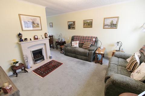 4 bedroom semi-detached house for sale, Horsewell Lane, Wigston
