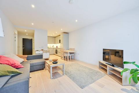 1 bedroom flat for sale, Deacon Street, Elephant and Castle, London, SE17
