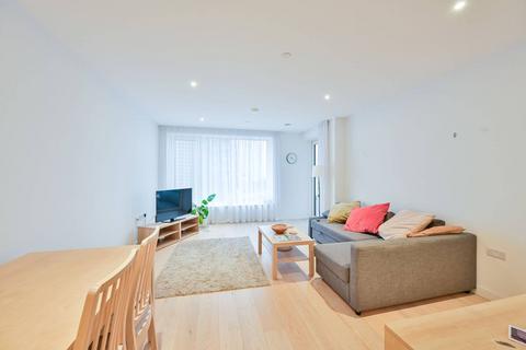 1 bedroom flat for sale, Deacon Street, Elephant and Castle, London, SE17