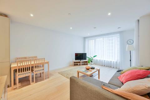 1 bedroom flat for sale, Deacon Street, Elephant and Castle, London, SE17