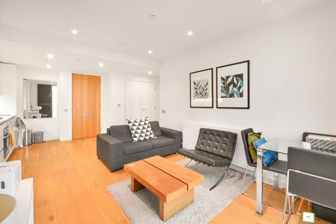 1 bedroom flat for sale, Walworth Road, Elephant and Castle, London, SE1