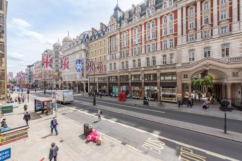 undefined, The Strand, Covent Garden, London, WC2R