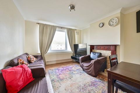 Martin Way, Morden, SM4